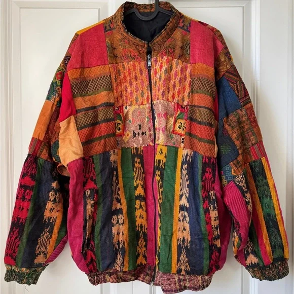 ๐ฅ Vintage Handmade Patchwork Ikat Bomber Jacket ๐ฅ - Picture 5 of 15